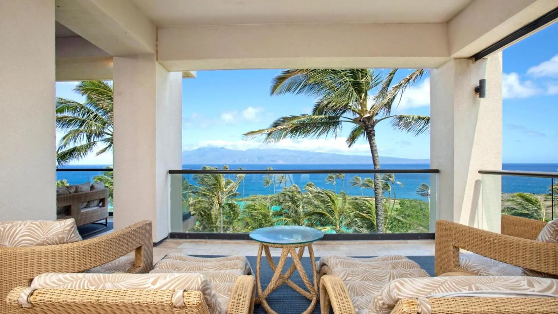 Kbm Resorts Free Car Hale Makaiatmontagekapalua Bay Beachfront Condo United States