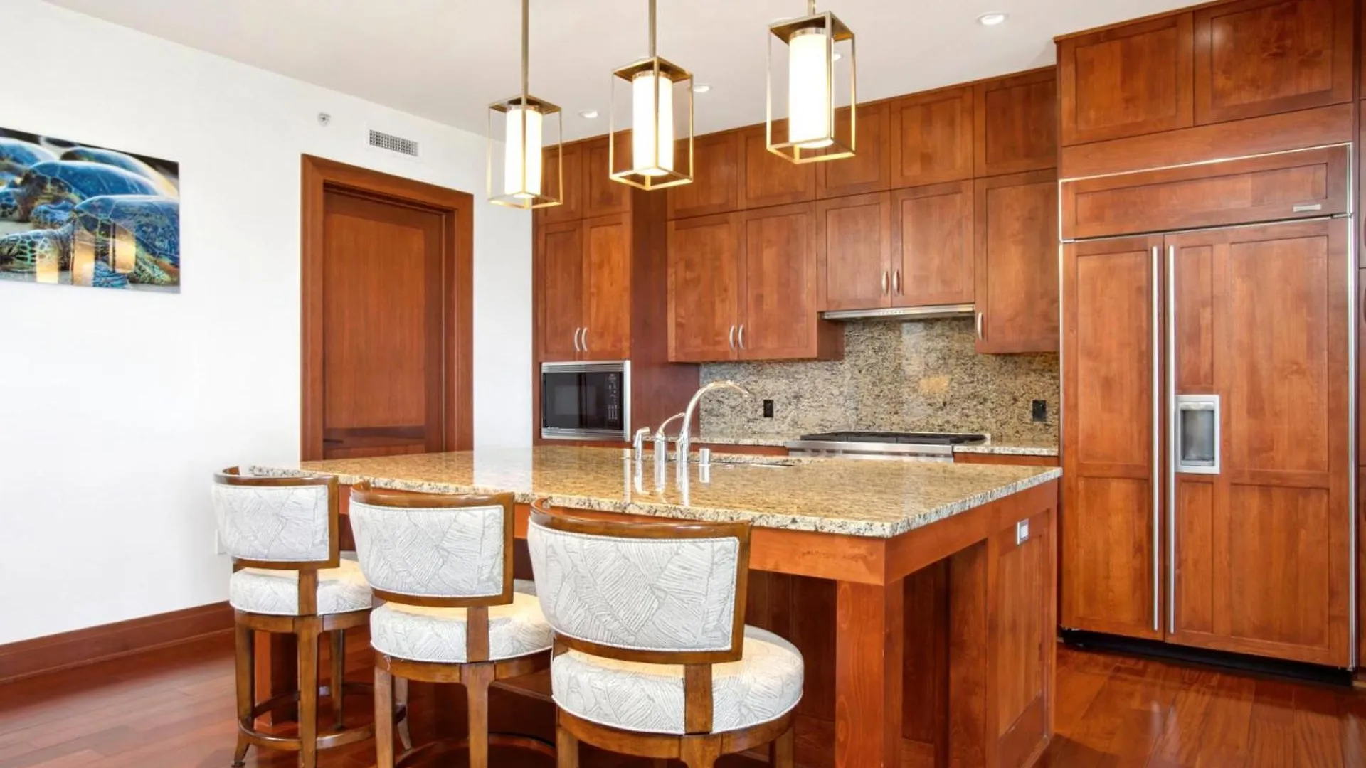 Kbm Resorts Free Car Hale Makaiatmontagekapalua Bay Beachfront Condo Kapalua