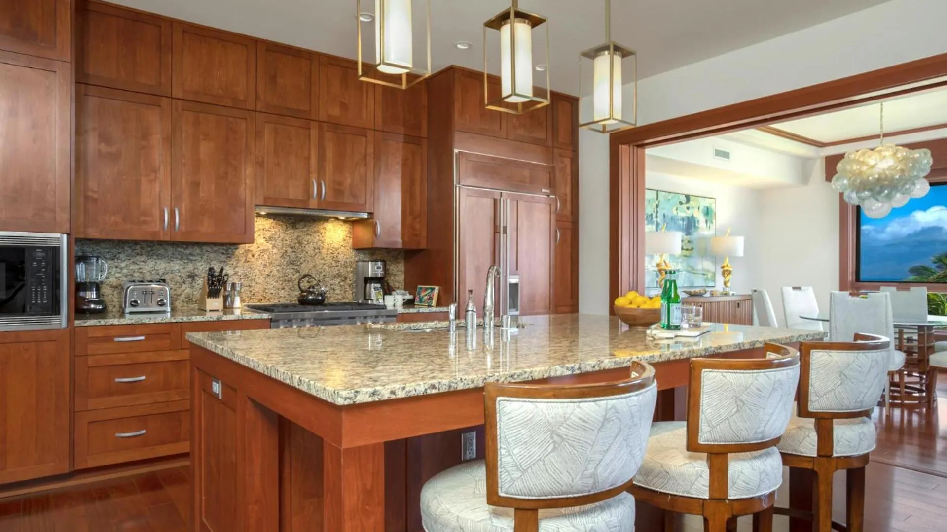 Апартаменты Kbm Resorts Free Car Hale Makai At Montage Kapalua Bay 3-Bedroom Beachfront Condo With Daily Housekeeping Spa